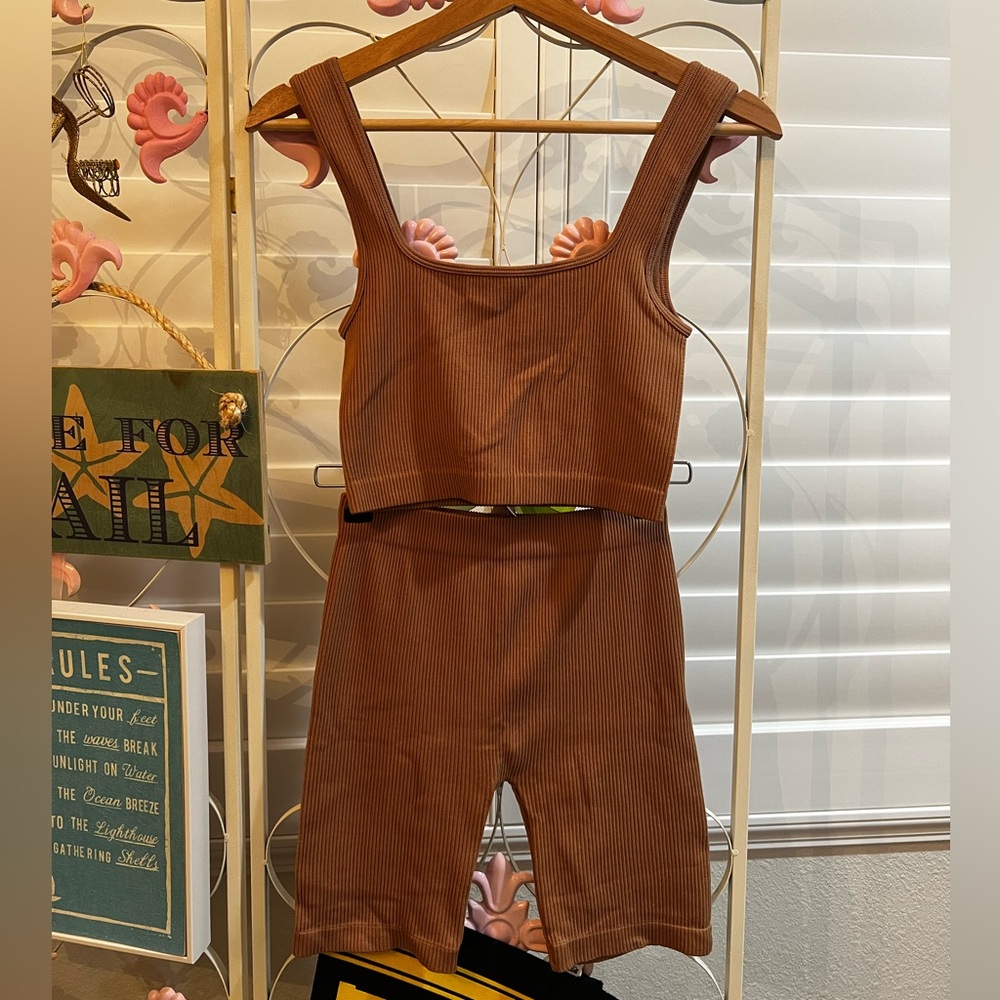 Zara Ribbed Two-Piece Set in Dusty Rose